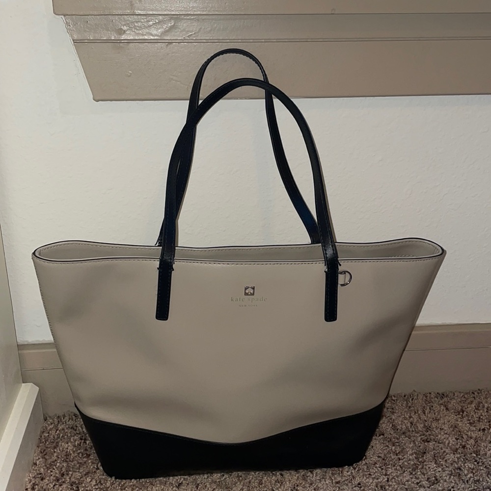 Kate spade purse